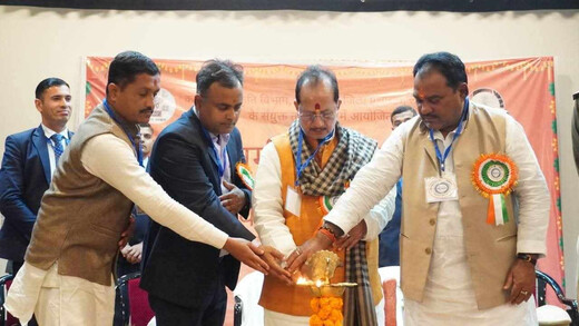 उपमुख्यमंत्री का लखीसराय दौरा : बूथ पर मन की बात, कार्यालय में जनसुनवाई